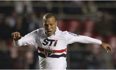 Ex-esposa diz que Luis Fabiano terá filha com amante