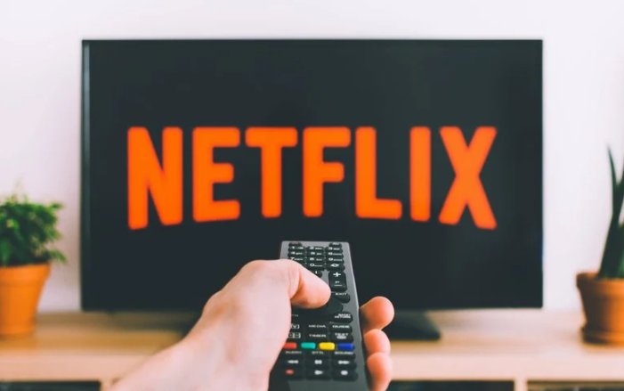 Após mudança, Netflix vai cobrar mais por qualidade pior; entenda